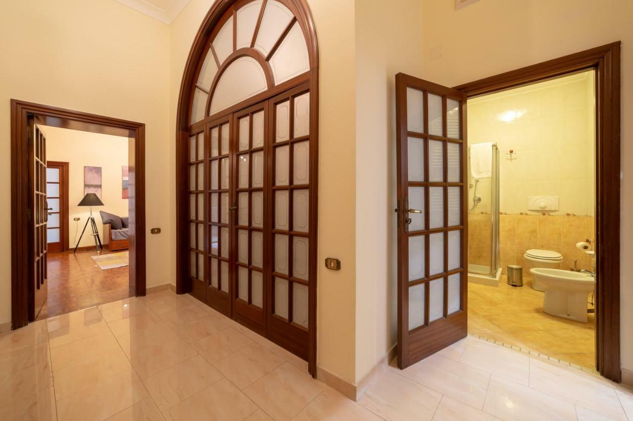 The Dante Apartment By Houseinnaples Exterior photo